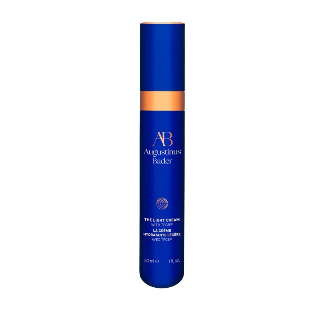 Augustinus Bader Anwendung von The Light Cream, Vorher und nachher Vergleich von Haut mit The Light Cream, Packshot von The Light Cream