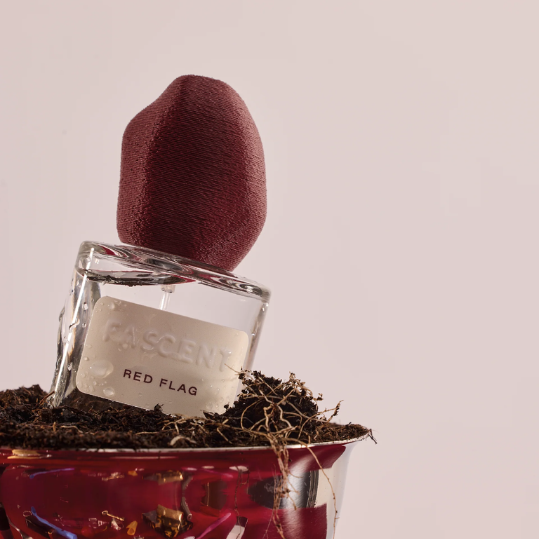 Red Flag Eau de Parfum