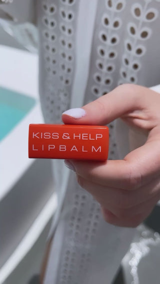 Lip balm #2.mov