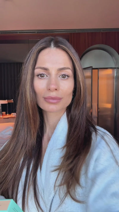 2025/Miracle_Powder_Mini_Gabriella.MOV