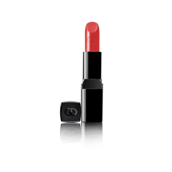 The True Colour Satin Lipstick 197 Coral Red